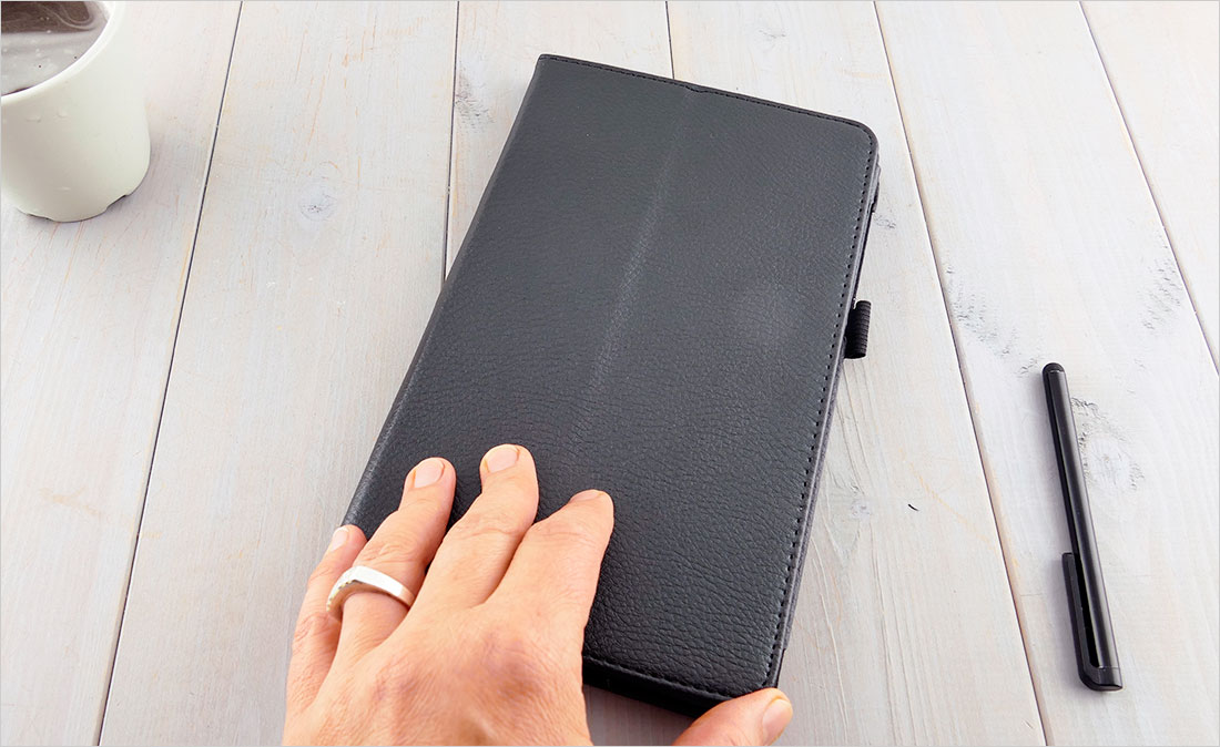 Eleganckie i wielofunkcyjne etui na tablet