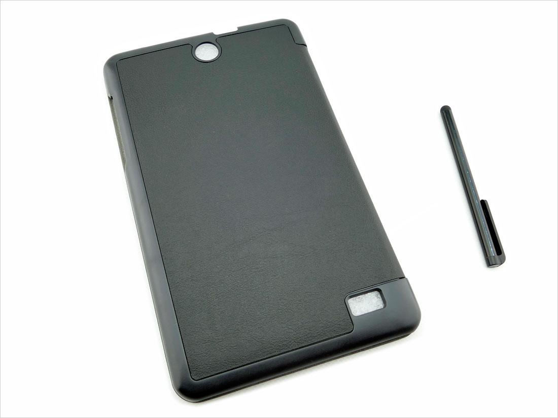 CZARNE etui zamykane na tablet 