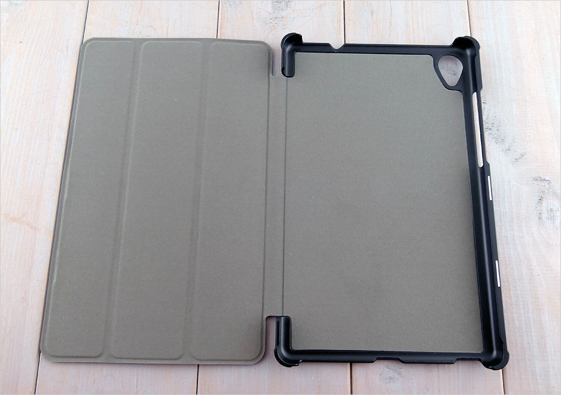 dedykowane etui na tablet Lenovo Tab M8 TB-8505X