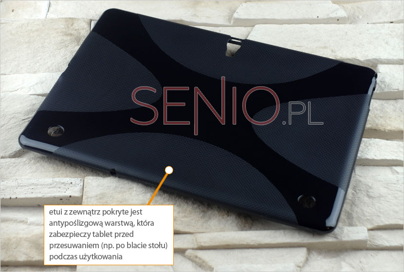 Silikonowy elastyczny pokrowiec z wyprofilowanymi otworami na przyciski