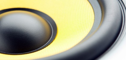 Głośnik w telefonie dla emerytów